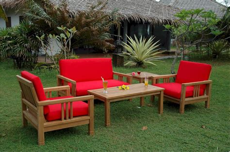 Outdoor furniture can be soooo expensive, but these diy outdoor furniture plans will help you get the deck or patio set of your dreams on a budget! DIY Best Wood For Outdoor Furniture Wooden PDF build your own file cabinet plans | glossy16ecn