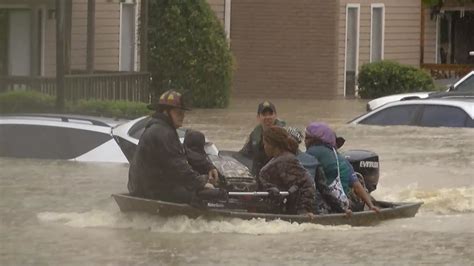 South Carolina Floods Force Boat Rescues Nbc News