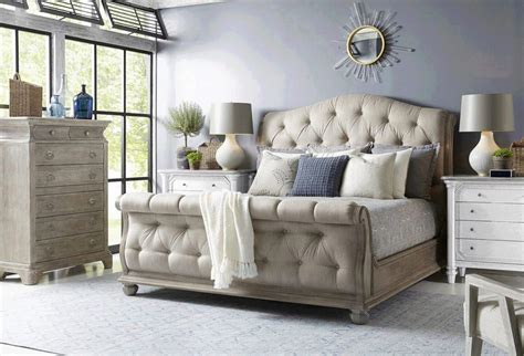 Traditional Oak Finish Tufted Upholstered King Sleigh Bed Hd 80005 Hd