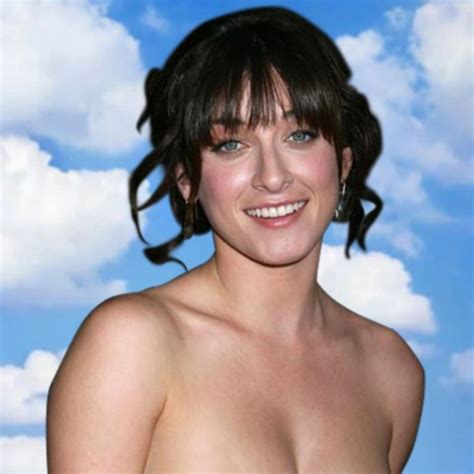 Margo Harshman Nude Pictures Are An Exemplification Of Hotness The