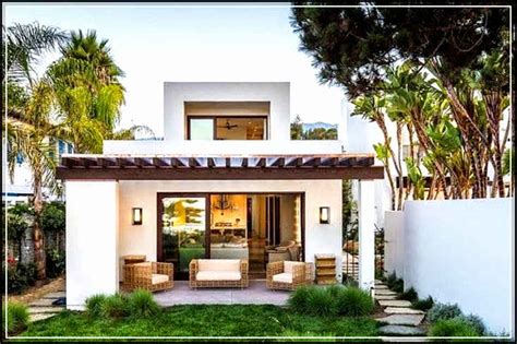 Bentuk rumah minimalis modern seringkali dianggap membosankan atau tidak efektif. Desain Rumah Modern Minimalis 1 Lantai Gaya Tropis ...