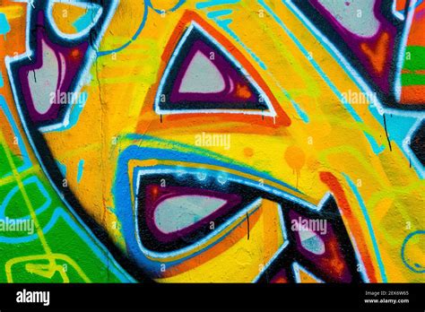 berlín alemania la cultura urbana se encuentra en toda la ciudad expresada en graffiti