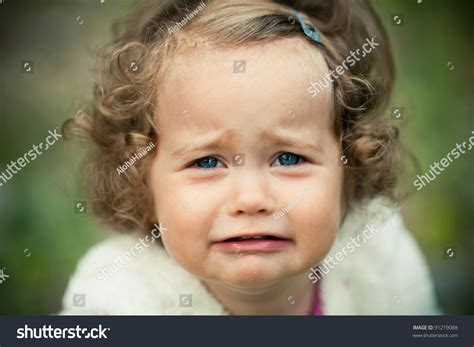 Portrait Crying Little Girl Stock Photo 91219088 Shutterstock