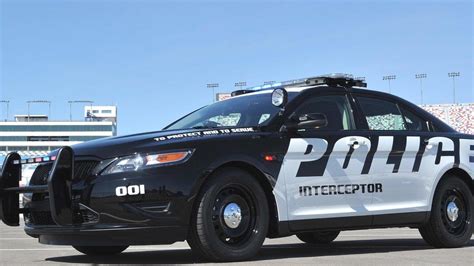 All New 2012 Ford Taurus Interceptor Police Car Revealed