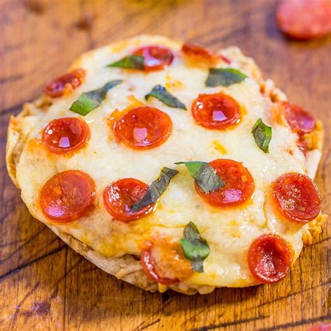 Easy Mini Pizzas English Muffin Pizzas Averie Cooks