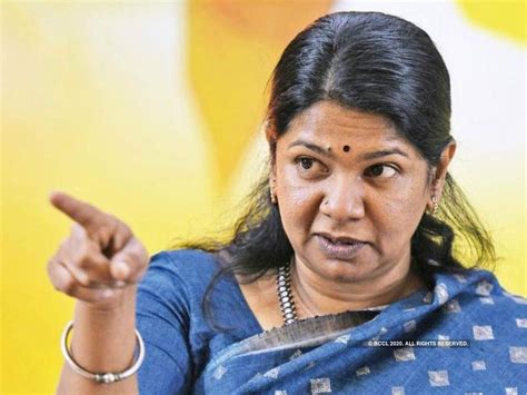 From when being indian is equal to knowing Hindi asks DMK leader Kanimozhi भरतय हन हनद