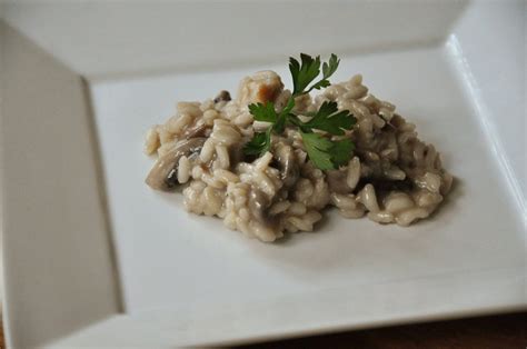 Spinach and mushroom risotto — Living Lou | Recipe | Risotto, Chicken risotto, Mushroom risotto