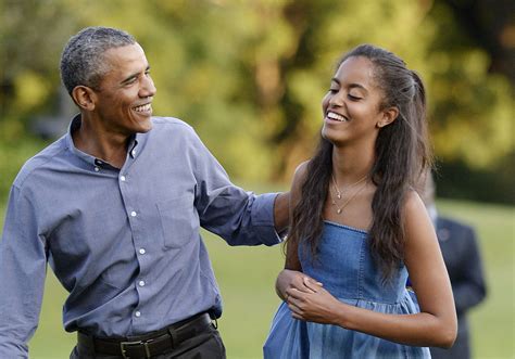 Barack Obama triste de voir sa fille Malia partir à la fac Elle