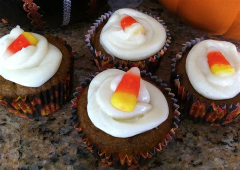 This pie cooks for a little over an hour, first at 425°f and then at 350°f. Easy Pumpkin Spice Cupcakes with Cream Cheese Frosting ...