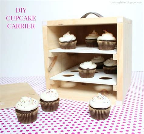 This is really an interesting paper craft project, and i am really get inspired to make it more useful as gift box, home decoration or holiday ornament, and they are so cute for party treat, too!! Cupcake Boxes: 40 DIY Ideas to Package Your Cupcakes