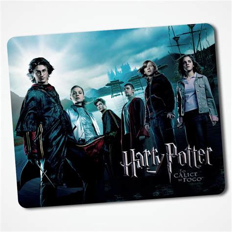 Harry potter (daniel radcliffe) e seus amigos, ron weasley (rupert grint) e hermione granger (emma watson). Mouse Pad Harry Potter E O Cálice de Fogo no Elo7 ...