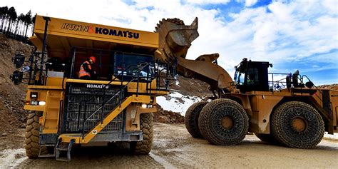 This Dumper Truck Is The Worlds Largest Electric Vehicle With A
