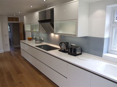 We round up the best materials to work hard within your kitchen, on both style and suitability to the surfaces needs. High gloss white cabinetry with Antarctica Corian tops ...