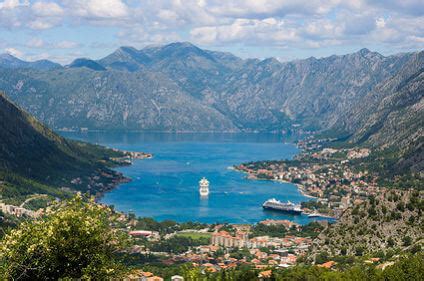 Official web sites of montenegro, links and information on montenegro's art, culture, geography, history, travel and tourism, cities, the capital city, airlines, embassies. Auto huren in Montenegro Goedkoop bij autoverhuur Sixt