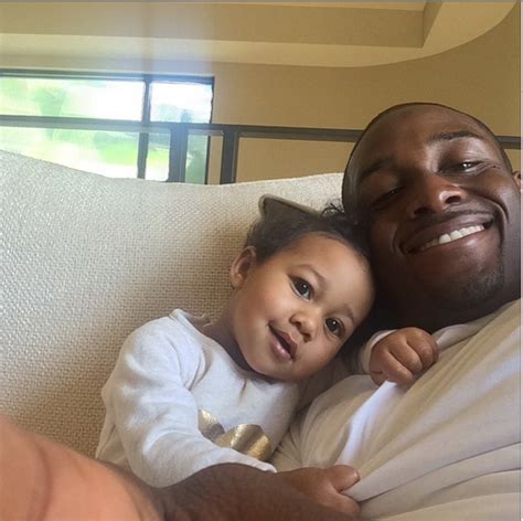 Reggie Bush Kim Kardashian S Ex Shows Off Gorgeous Daughter Briseis Bush