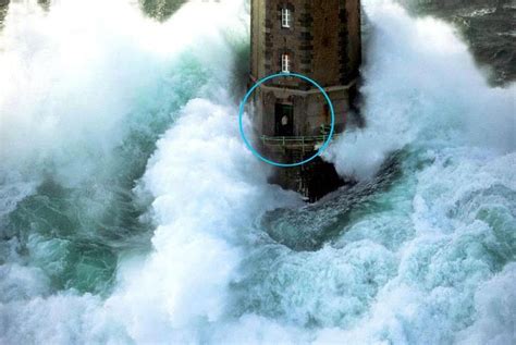 Pin By Katherine Edwards On Waves And Lighthouses Lighthouse