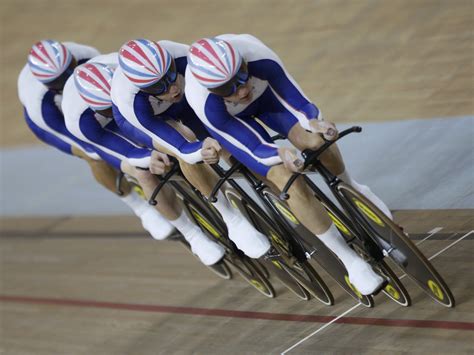 Britain Breaks World Record To Win Men S Team Pursuit Gold