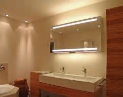 Leuchten, die im badezimmer installiert werden, müssen deshalb bestimmte sicherheitsvorschriften erfüllen. Weniger ist mehr - Licht gekonnt einsetzen | Bauherren ...