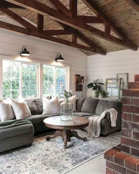 This room has a simple color scheme, and the colors tend to blend together rather than contrast. Cozy Rustic Farmhouse Living Room Remodel and Design Ideas ...