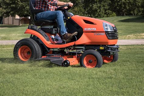Brothers Implement Co Inc Kubota Showroom Lawn And Garden Tractors