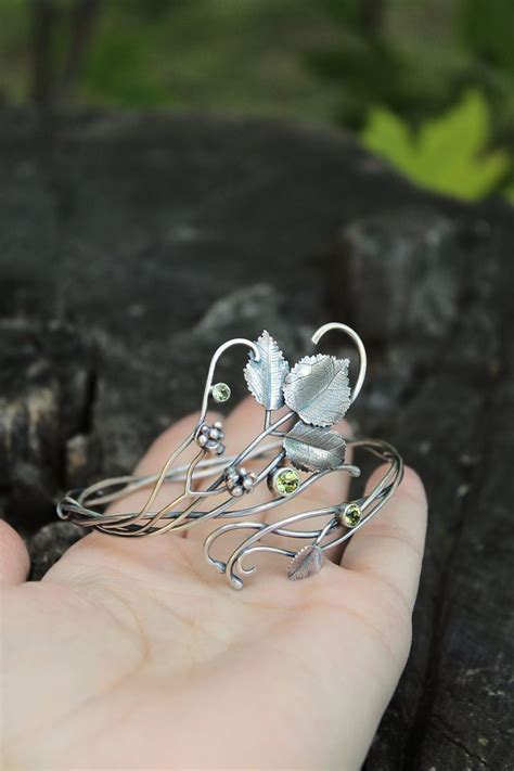 Silver Plant Bracelet Raspberry Bracelet Botanical Cuff Twigs Etsy