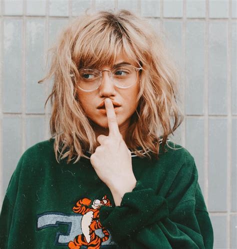 Short Hair Strawberry Blondes Vintage Sweaters Casual Comfy Clear Glasses Style