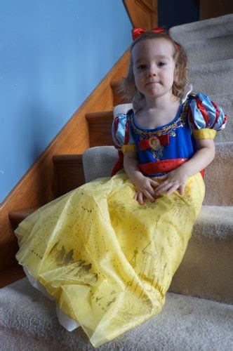 Who Knew Kohls Carries Halloween Costumes Snow White Costume Review