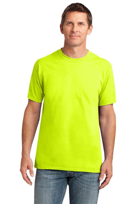 gildan men s 100 percent polyester short sleeve t shirt 42000