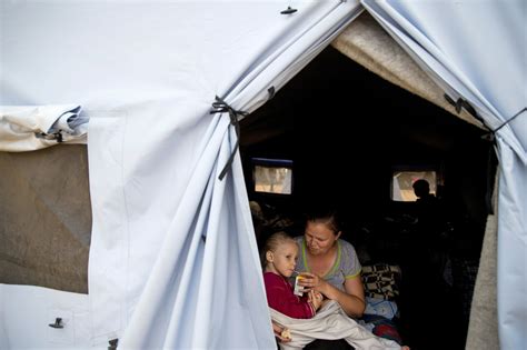 Rebels Killed Dozens In Attack On Refugees Ukraine Says The New York