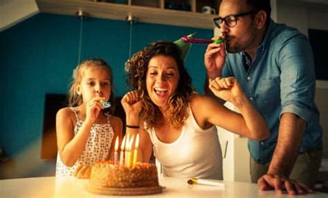 ¿tu hijo está a punto de celebrar este día tan especial? Cumpleaños en casa: ideas para celebrarlo (y que sea MUY ...