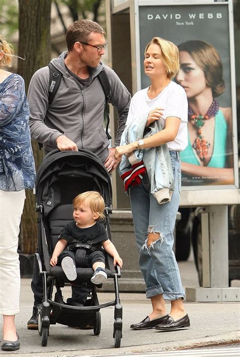 Lara Bingle Doesnt Want To Embarrass Her Sons Daily Mail Online