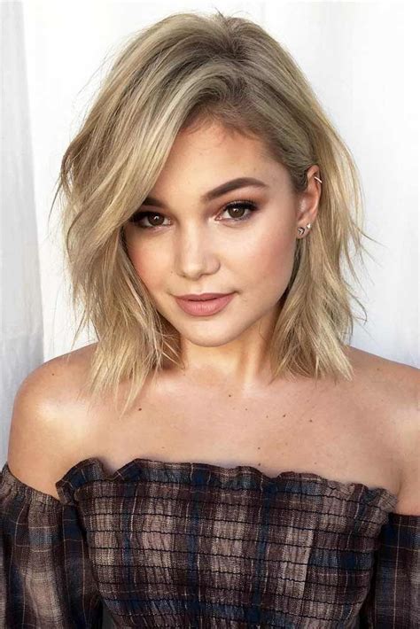 18 Medium Length Hairstyles For Thick Hair Shoulder Length Blonde Hair Lengths Shoulder Hair