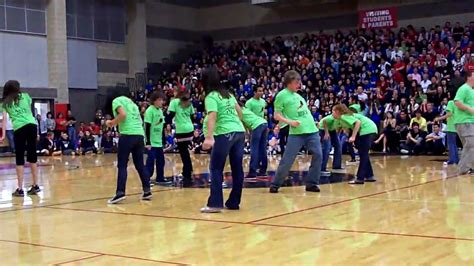 Clackamas High School Freshman Lipsync 2009 Youtube