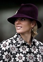 Buckingham anuncia el compromiso de Zara Phillips, nieta de la reina Isabel