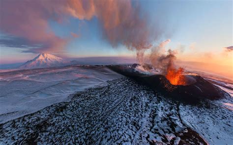 Kamchatka Wallpapers Top Free Kamchatka Backgrounds Wallpaperaccess