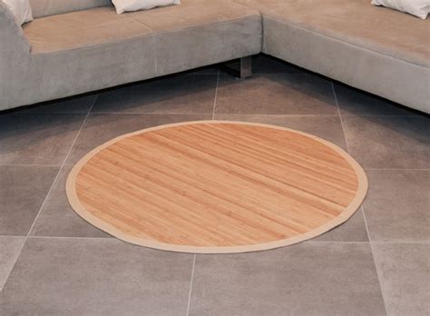 Lorsqu'on envisage d'acheter un nouveau tapis, on pense souvent en premier lieu à un modèle rectangulaire et pourtant les tapis ronds font souvent figure de bonne. Bambou tapis environ rond bambou tapis de tapis salon ...