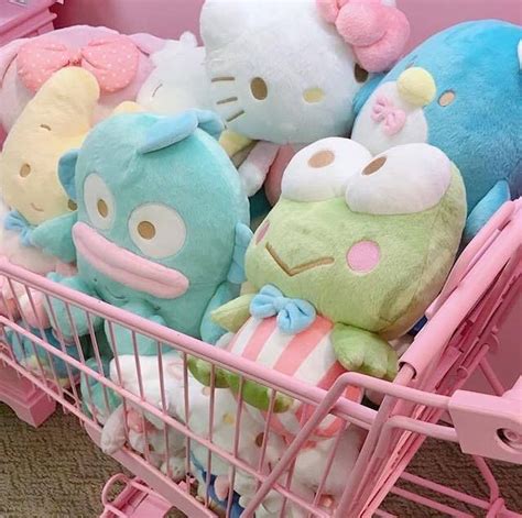 The Cutest Subscription Box Sanrio Hello Kitty Peluche
