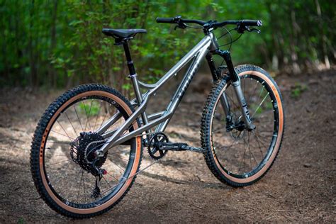 Mullet Cycles Debuts Their Mixed Wheel Ti Honeymaker 29275 Hardtail
