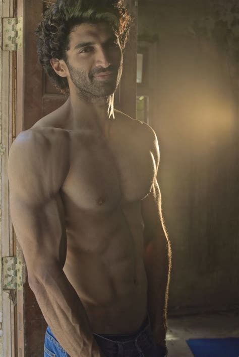 Aditya Roy Kapur Sets Up A Gym In His Mumbai Home As He Bulks Up For Om