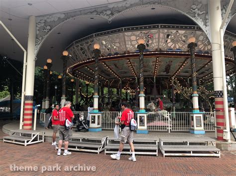 Carousel El Dorado At Toshimaen Theme Park Archive