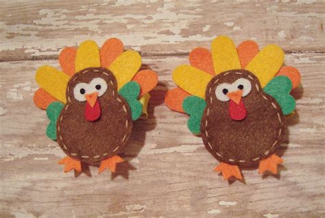 Felt Turkey Felt Crafts Felting Projects Thanksgiving Fun