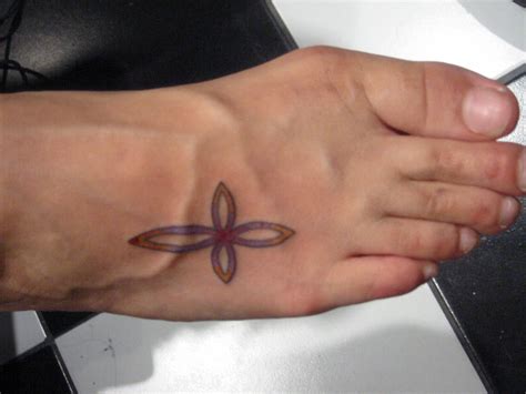 The elements used alongside the tattoo should help in enhancing the actual emotions expressed through the tattoo. Micro Tattoos | Majestic Tattoo NYC