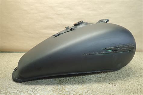 2004 Honda Vtx1300c Gas Fuel Tank Fits 03 09 And Other Used Motorcycle Parts Motoplane Parts