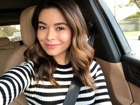 Ver más ideas sobre actrices, miranda actress and singer miranda cosgrove attends a cd signing at the licensing 2008 international on june 10, 2008 at the jacob k. Miranda Cosgrove en 2020 | Miranda cosgrove, Actrices y Cantantes