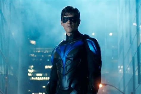 Nightwing Entra En Acción En El Tráiler Del Final De Temporada De