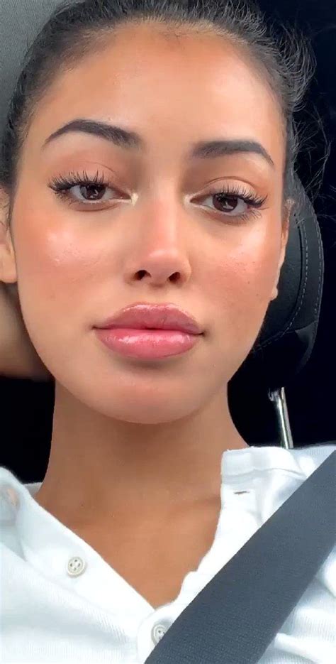 Cindy Kimberly Modeling Surgery Before Plastic Instagram Onedio