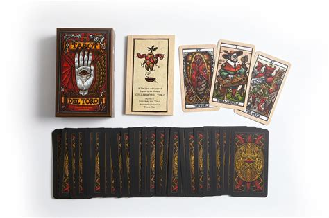 Tomas Hijo Tarot Deltoro A Tarot Deck And Guidebook Inspired By The Wo