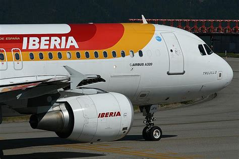 Iberia Express A320 At Vigo On Dec 17th 2015 Engine Problem Aeroinside