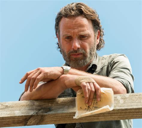 The Walking Dead Andrew Lincoln Explique La Phrase Finale De Rick