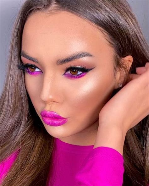 Pin By Stacy💋 ️💋bianca Blacy On Makeup Looks I Like In 2023 Nose Makeup Makeup Beautiful Eye